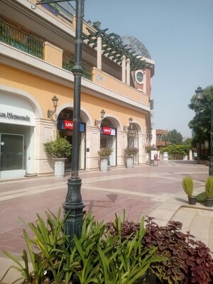  Shop For Sale in AIPL Joy Street, Sector 66