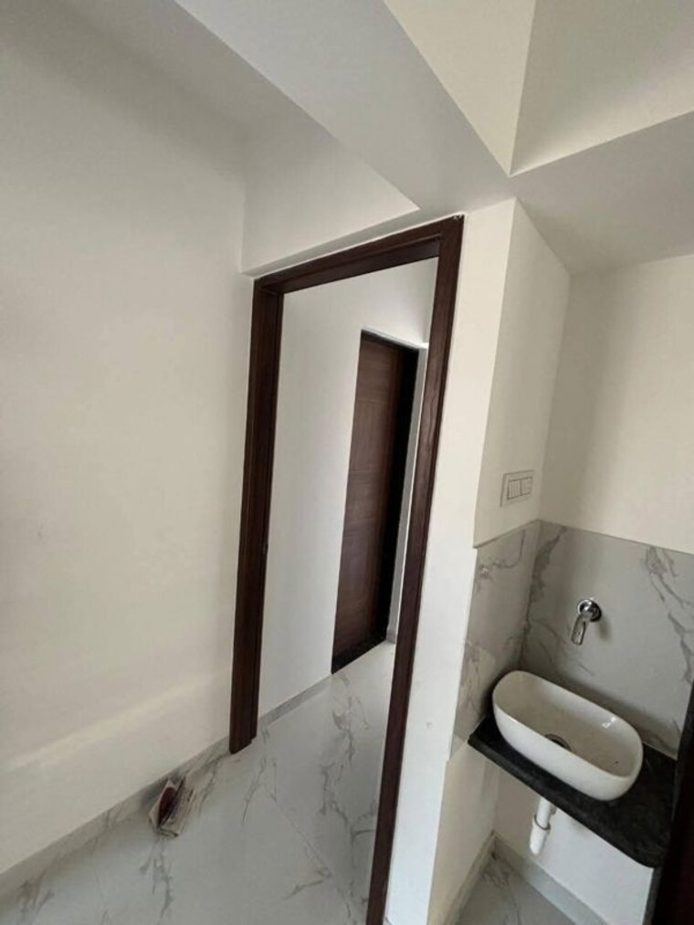 Bathroom, dhanori 3 Bedroom 1200 Sq.Ft. Apartment In Dhanori Pune 10724860