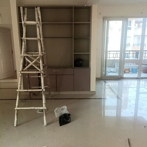 Room in 3 BHK Apartment at Orchid Petals, Sector 49 – for Rent
