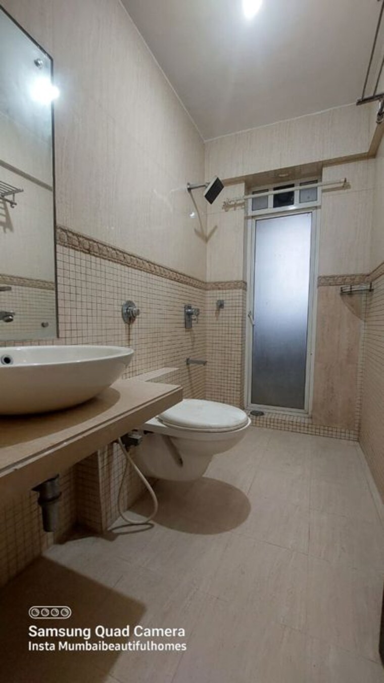Bathroom, ankur-rajdoot 3 Bedroom 1050 Sq.Ft. Apartment In Khar West Mumbai 10724862