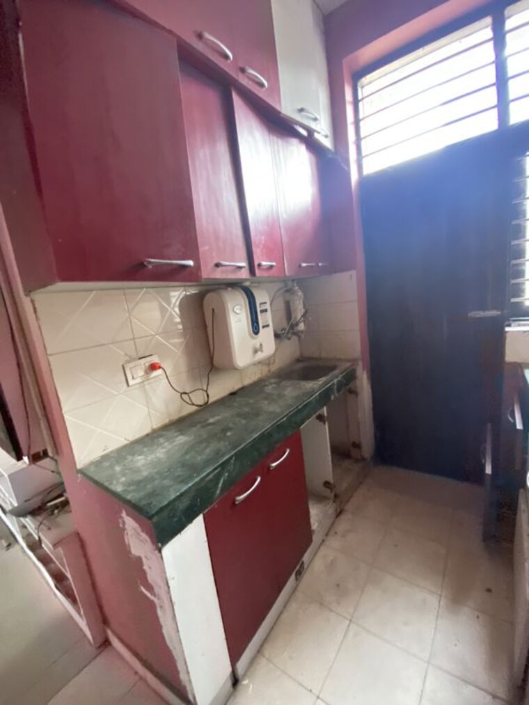 Kitchen, bptp-park-floors-i 3 Bedroom 1045 Sq.Ft. Builder Floor In Sector 77 Faridabad 10724880