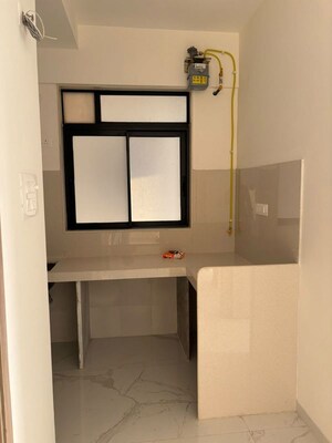 Furnished Amenities in 2 BHK Apartment at Prescon Midtown Bay, Mahim West – for Rent