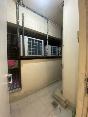 Furnished Amenities in 2 BHK Apartment at Rustomjee Urbania Azziano, Thane West – for Rent