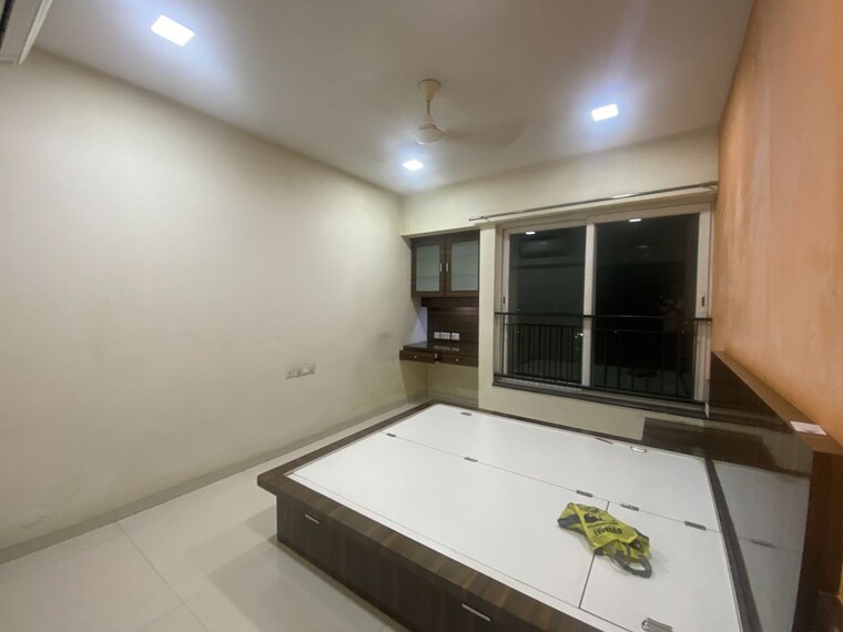 undefined, rustomjee-urbania-azziano 2 Bedroom 853 Sq.Ft. Apartment In Thane West Thane 10724898