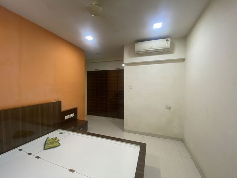 Bedroom, rustomjee-urbania-azziano 2 Bedroom 853 Sq.Ft. Apartment In Thane West Thane 10724898