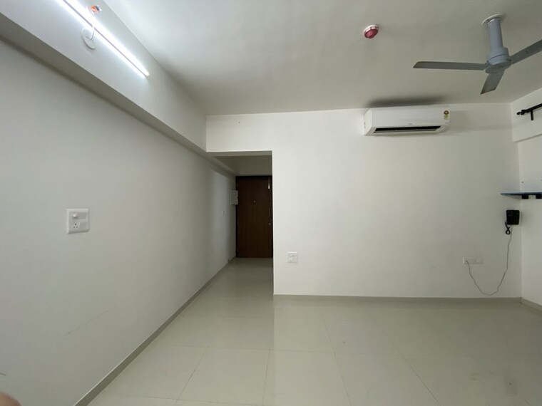 Room, lodha-amara 2 Bedroom 882 Sq.Ft. Apartment In Kolshet Road Thane 10724907
