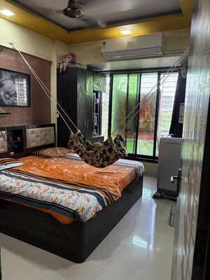 Room in 1 BHK Apartment at Lucky Tower, Taloja – for Sale