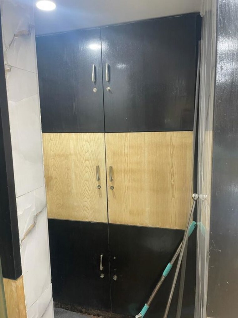 undefined, uttam nagar Commercial Office Space 150 Sq.Yd. In Uttam Nagar Delhi 10724991