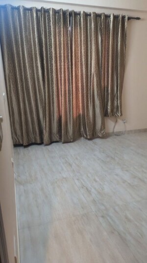 Bedroom in 3 BHK Builder Floor at Unitech South City II, Sector 50 – for Rent