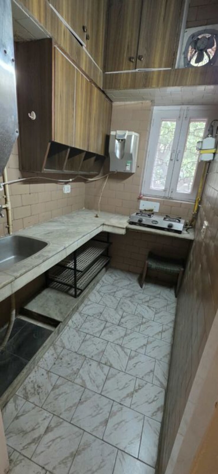 Kitchen, kalkaji 2 Bedroom 1000 Sq.Ft. Builder Floor In Kalkaji Delhi 10725007
