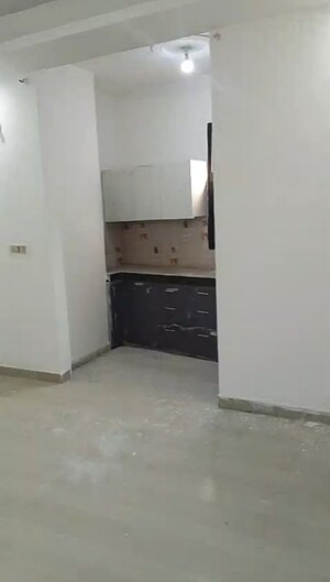 Room in 2 BHK Apartment at Limra Height, Sector 73 – for Sale