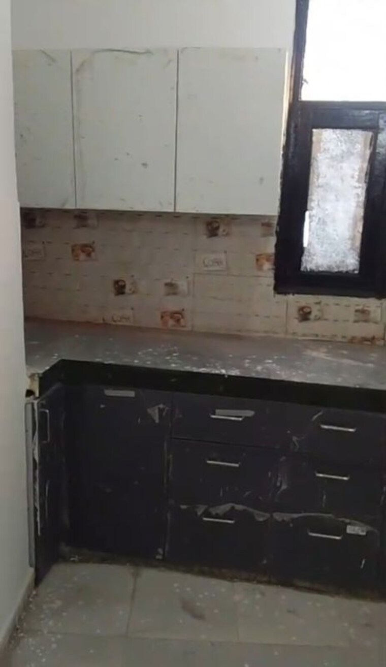 Kitchen, limra-height 2 Bedroom 1040 Sq.Ft. Apartment In Sector 73 Noida 10725011