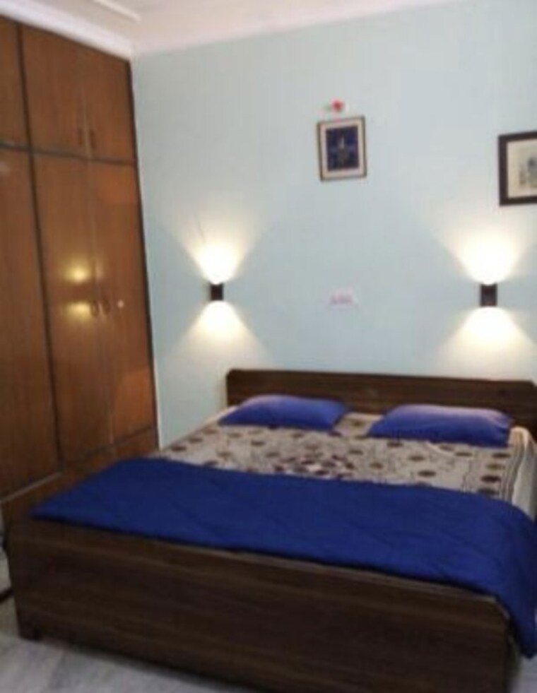 Bedroom, gamma i greater noida 1 Bedroom 2152 Sq.Ft. Independent House In Gamma I Greater Noida Greater Noida 10725013