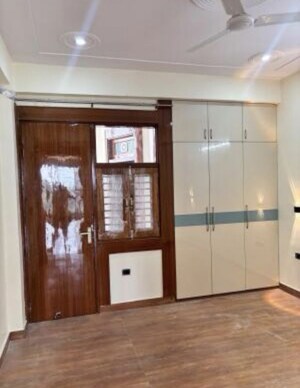Room in 2 BHK Independent House at Omicron Iii Greater Noida – for Rent