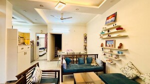 2 BHK Apartment For Rent in Pir Machalla