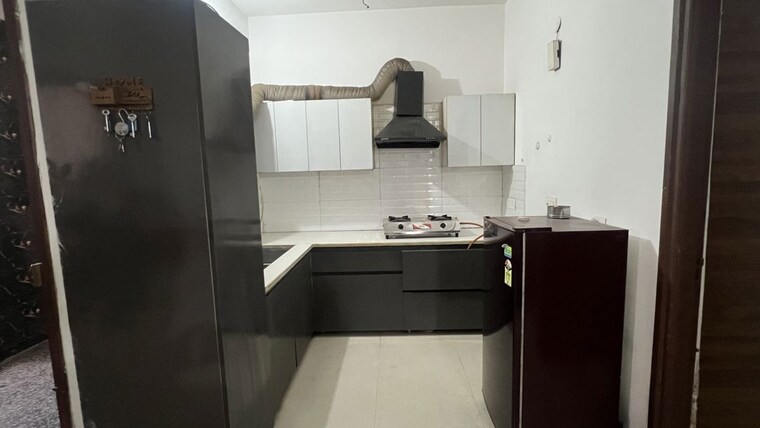 Kitchen, pir machalla 3 Bedroom 1540 Sq.Ft. Apartment In Pir Machalla Zirakpur 10725050