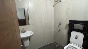 Bathroom in 3 BHK Apartment at Pir Machalla – for Rent