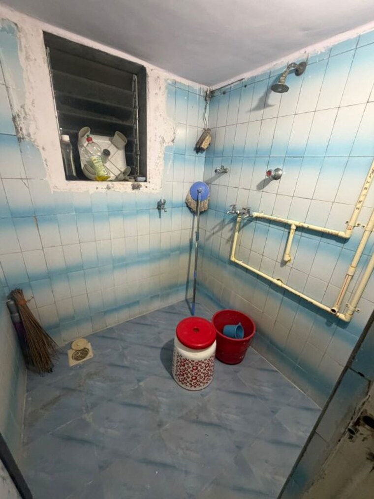 Bathroom, shruti-park 1 Bedroom 450 Sq.Ft. Apartment In Dhokali Thane 10725055