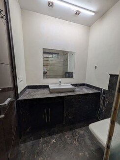 1 BHK Builder Floor For Rent in Lajpat Nagar I
