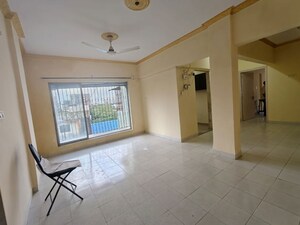 Room in 1 BHK Apartment at Indu Ganesh CHS, Sion – for Rent