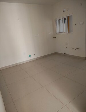 Room in 3 BHK Apartment at ASBL Spectra, Financial District – for Sale