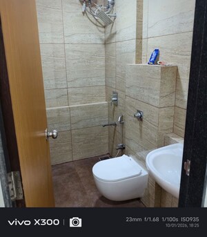Bathroom in 4 BHK Apartment at Chandak 34 Park Estate, Goregaon West – for Rent
