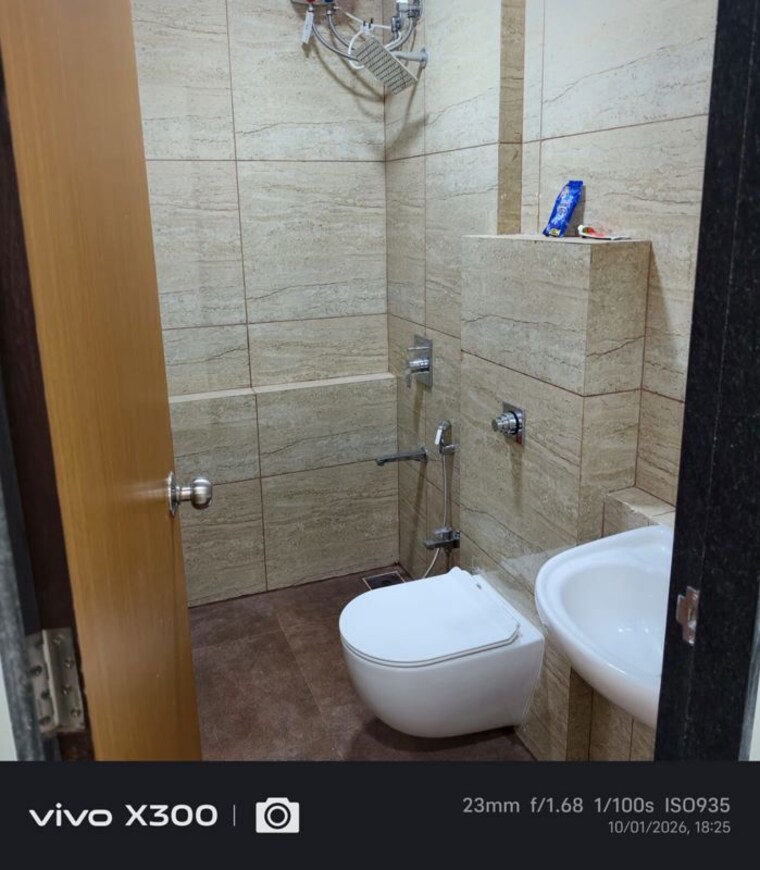 Bathroom, chandak-34-park-estate 4 Bedroom 1254 Sq.Ft. Apartment In Goregaon West Mumbai 10725096