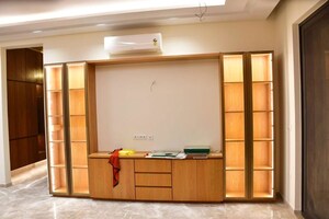 Room in 4 BHK Apartment at Action Area Iid – for Rent