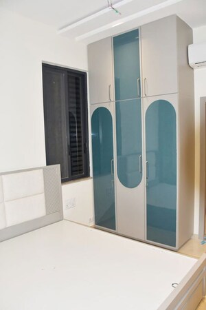 Room in 4 BHK Apartment at Action Area Iid – for Rent