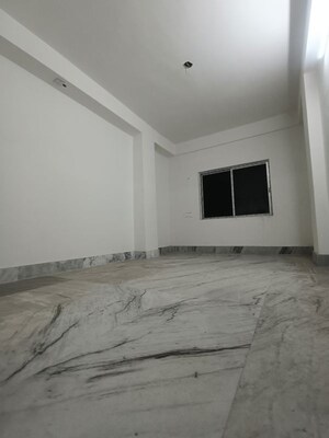 Room in 3 BHK Apartment at North Dumdum – for Sale