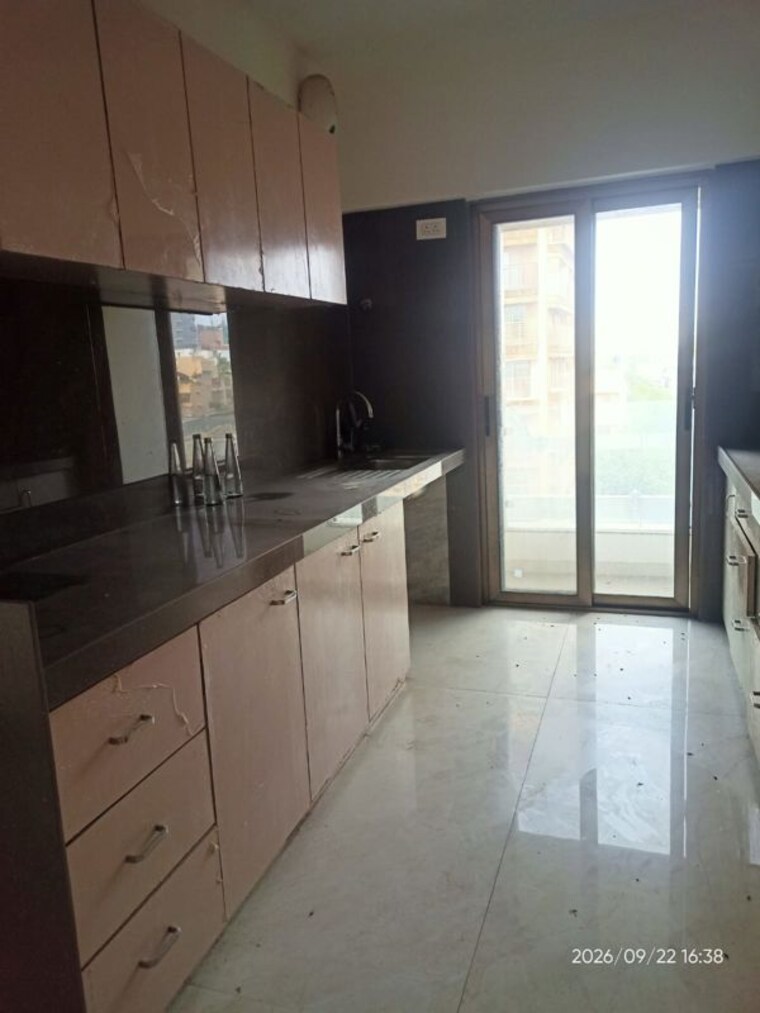 Kitchen, platinum-life 2 Bedroom 835 Sq.Ft. Apartment In Andheri West Mumbai 10722972