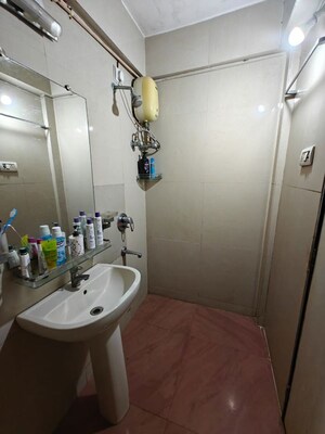 Bathroom in 3 BHK Apartment at Sheth Zuri, Laxmi Nagar – for Sale