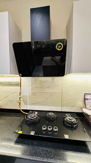 Team Area in 4 BHK Apartment at Lodha Sterling, Kolshet Road – for Sale