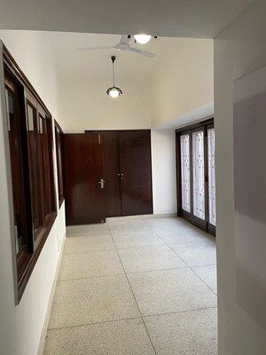  Office Space For Rent in Lajpat Nagar