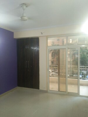 Room in 3 BHK Apartment at Supertech Eco Village II, Sector 16b Greater Noida – for Rent