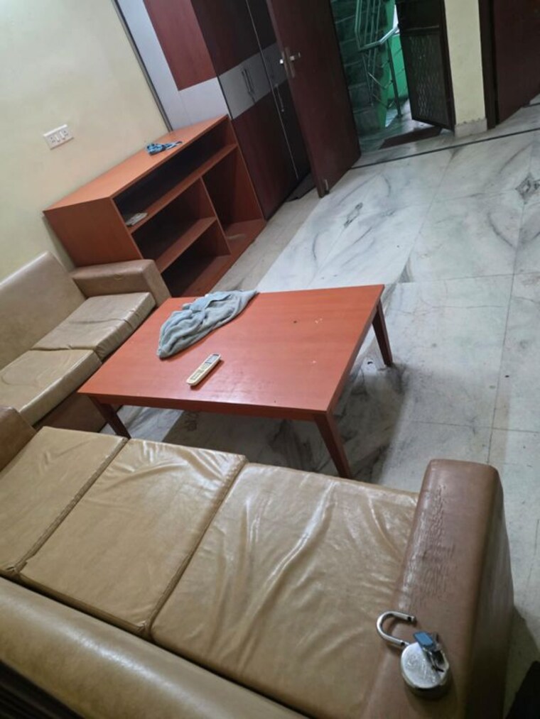 Team Area, new palam vihar 2 Bedroom 1000 Sq.Ft. Builder Floor In New Palam Vihar Gurgaon 10725184