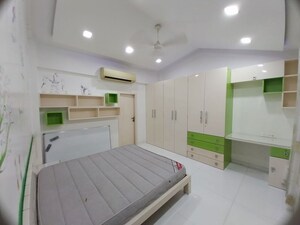 Bedroom in 3 BHK Apartment at Omkar Alta Monte, Malad East – for Rent