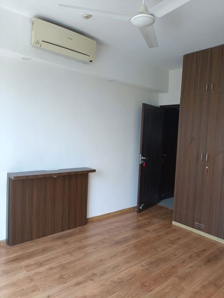 Room, m3m-escala 3.5 Bedroom 2150 Sq.Ft. Apartment In Sector 70a Gurgaon 10725205