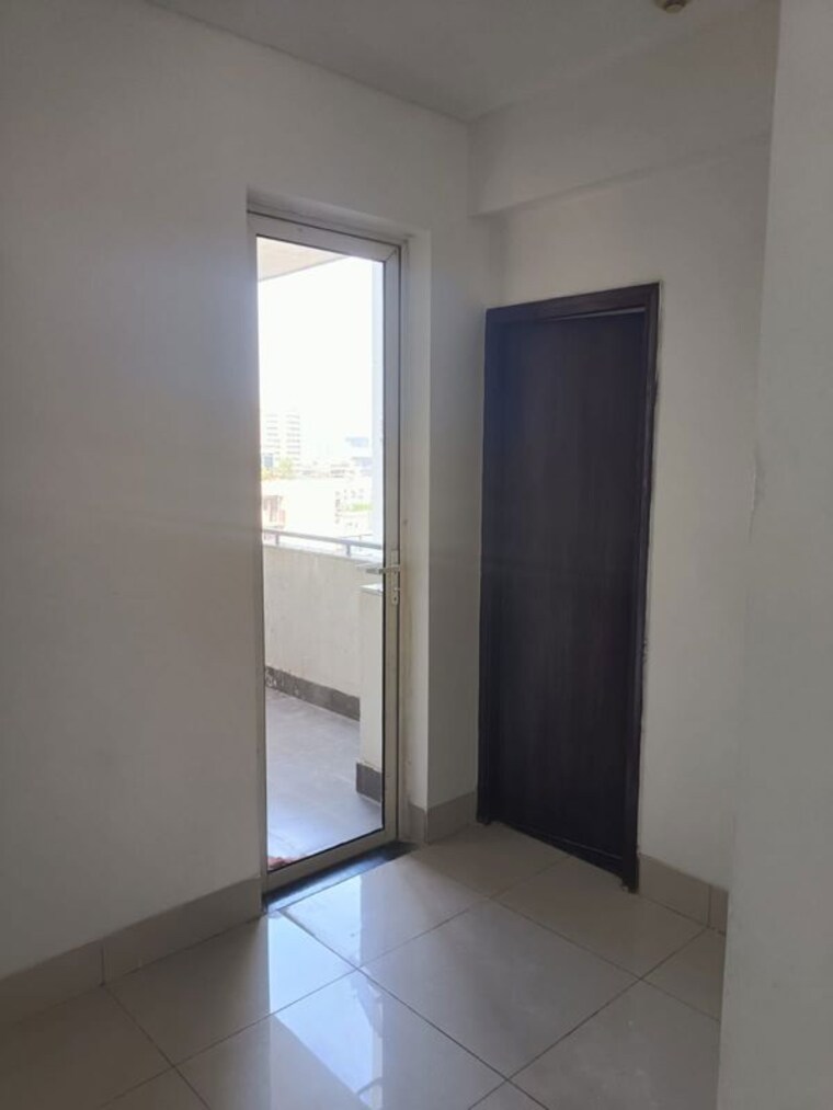 Room, m3m-escala 3.5 Bedroom 2150 Sq.Ft. Apartment In Sector 70a Gurgaon 10725205