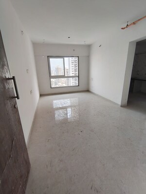 2 BHK Apartment For Rent in Shreeji Plaza, Malad West