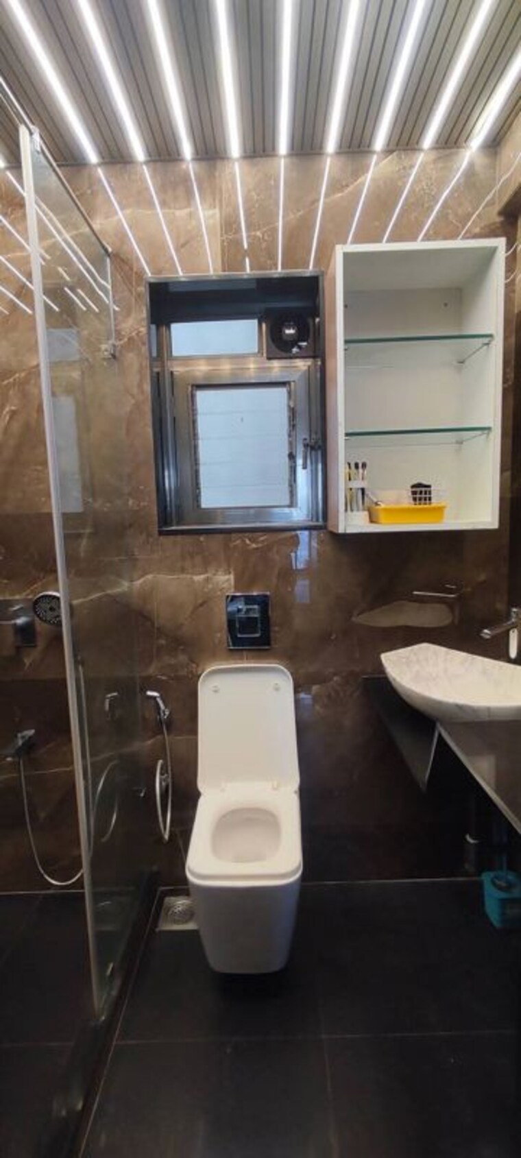 Bathroom, abrol-vastu-park 3 Bedroom 1500 Sq.Ft. Apartment In Malad West Mumbai 10725235