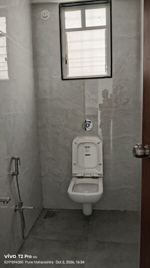 Bathroom in 2 BHK Apartment at Prathamesh Vihar Anand Nagar, Anand Nagar – for Rent