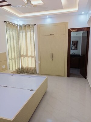 Room in 3 BHK Apartment at BBD Green City, Gomti Nagar – for Sale