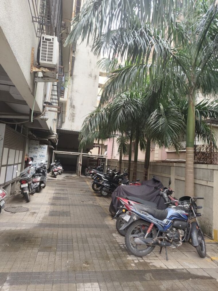  Parking, western-rakhi-tower 1 Bedroom 377 Sq.Ft. Apartment In Borivali East Mumbai 10534297