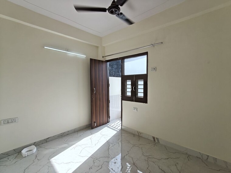 Room, pandav nagar 1 Bedroom 450 Sq.Ft. Builder Floor In Pandav Nagar Delhi 10725241