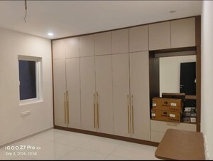 Room in 3 BHK Apartment at Rajapushpa Provincia, Narsingi – for Rent