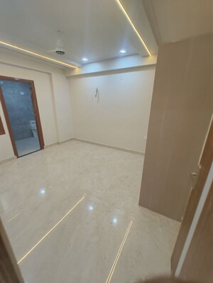 Furnished Amenities in 4 BHK Apartment at MRG Altura, Narayanpuri – for Rent