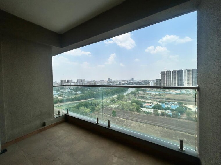 Swimming Pool, mantra-monarch 2 Bedroom 685 Sq.Ft. Apartment In Balewadi Pune 10725331