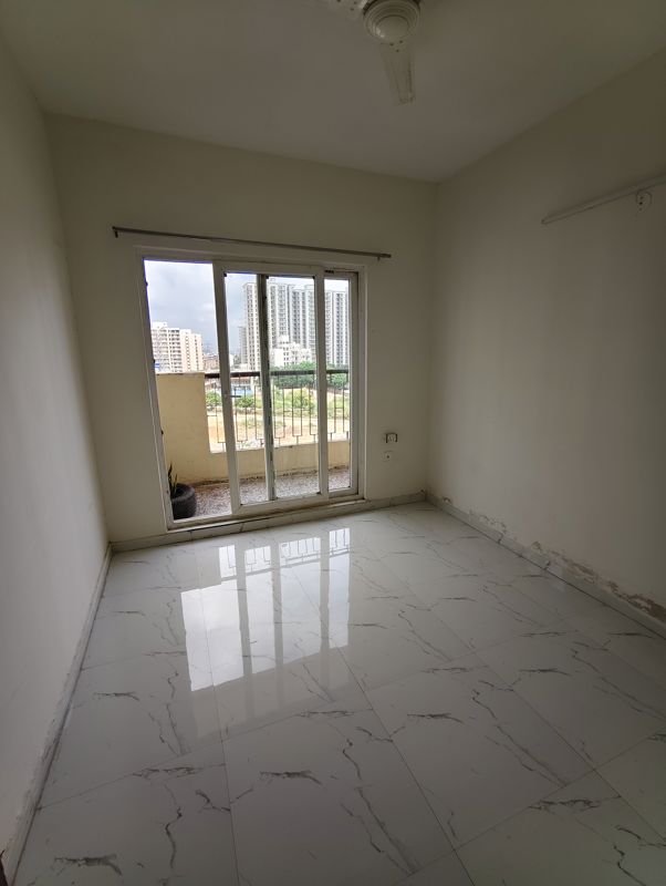 Room in 2 BHK Apartment at Pivotal Riddhi Siddhi, Sector 99 – for Rent