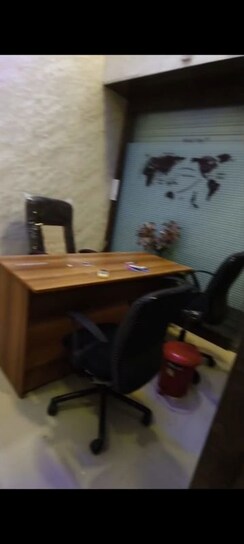 Office Space For Rent in Express Zone